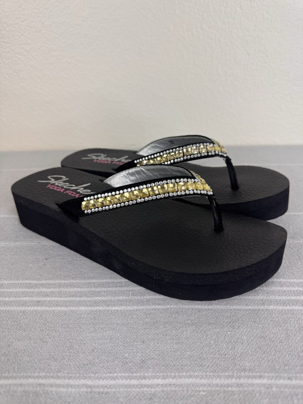 Skechers Yoga Foam Vinyasa Bedazzled Thong Flip Flop Platform Sandals Black 8